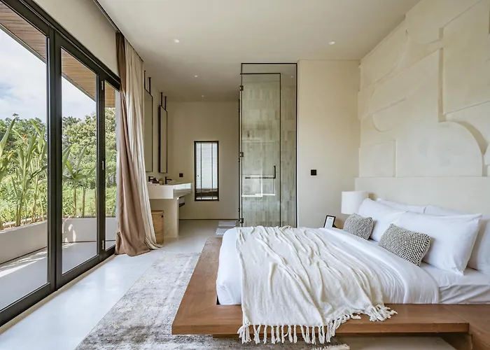 别墅 Bold - Modern Tropical Pool In Bingin *