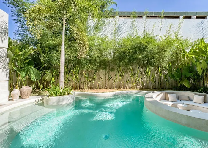 Bold - Modern Tropical Pool In Bingin Uluwatu (Bali)